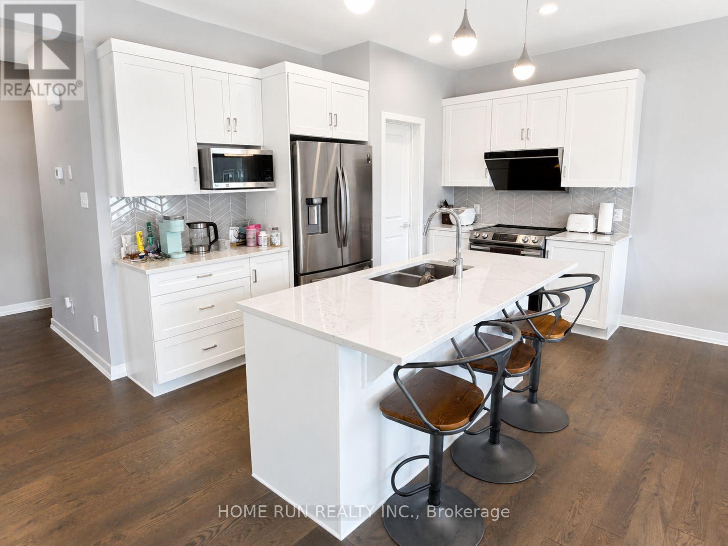 633 Rouncey Road, Ottawa, Ontario  K2V 0P4 - Photo 3 - X13749404