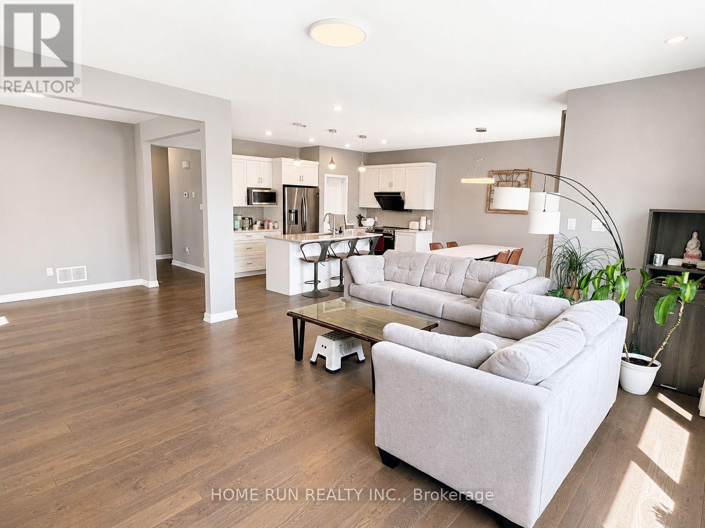 633 Rouncey Road, Ottawa, Ontario  K2V 0P4 - Photo 6 - X13749404