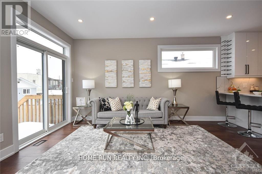 A - 314 Cyr Avenue, Ottawa, Ontario  K1L 7N7 - Photo 11 - X13749418