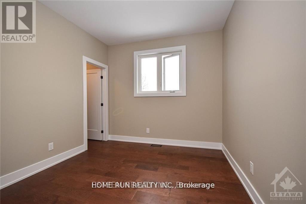 A - 314 Cyr Avenue, Ottawa, Ontario  K1L 7N7 - Photo 21 - X13749418
