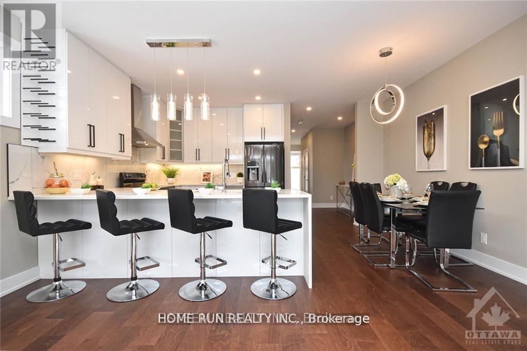 A - 314 Cyr Avenue, Ottawa, Ontario  K1L 7N7 - Photo 6 - X13749418