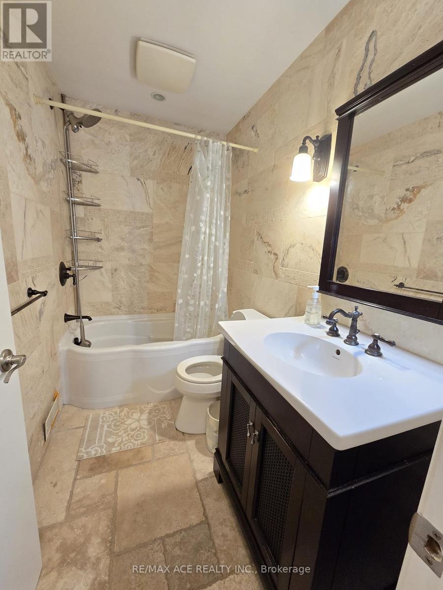 Lower - 5 Island Court, Whitchurch-Stouffville, Ontario  L4A 2Y2 - Photo 7 - N13727972