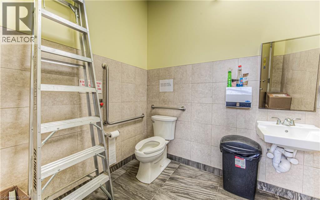 580 Hespeler Road Unit# B2, Cambridge, Ontario  N1R 2J8 - Photo 5 - 40860925