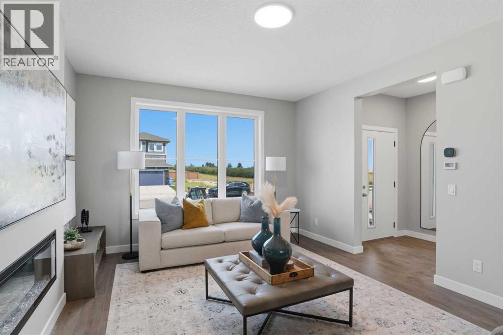 343 Belvedere Drive Se, Calgary, Alberta  T2A 7Y2 - Photo 4 - A2327532