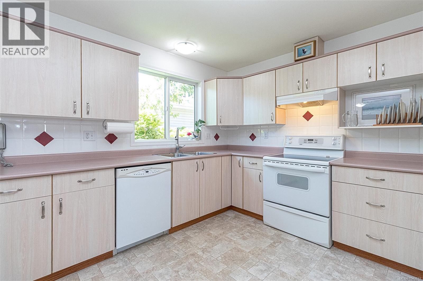 7 Eagle Lane, View Royal, British Columbia  V9A 7M2 - Photo 13 - 1043812
