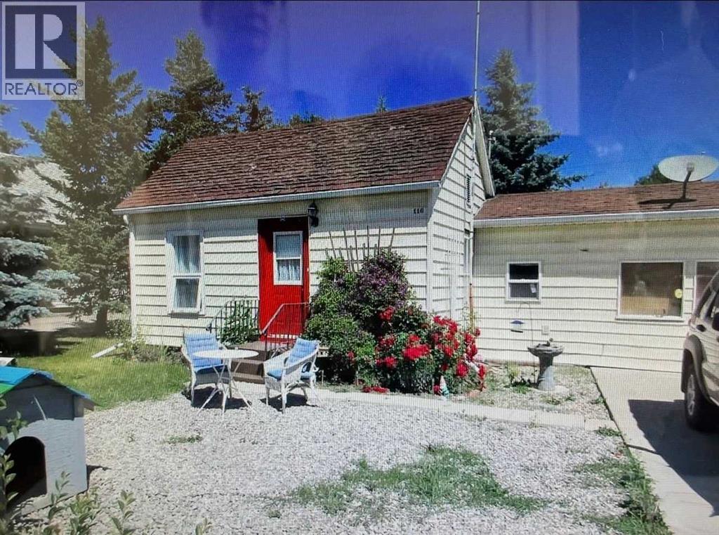 116 51 Avenue W, Claresholm, Alberta