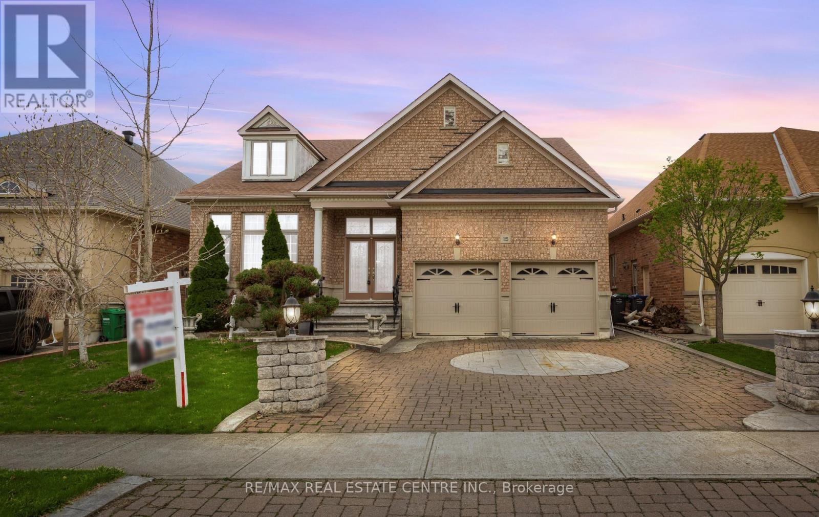 15 CONCORDE DRIVE, Brampton, Ontario