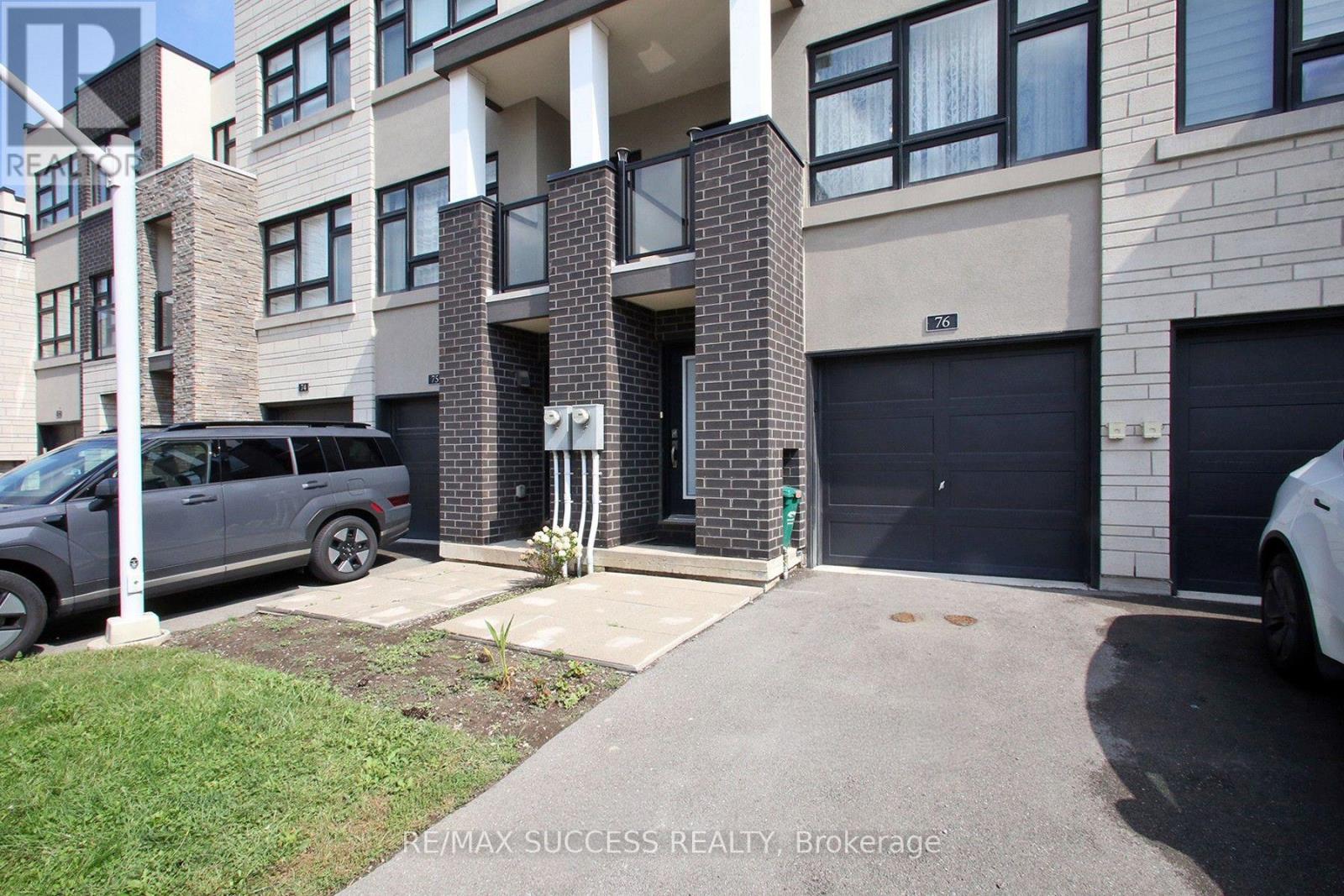 76 - 1121 Cooke Boulevard, Burlington, Ontario  L7T 0C3 - Photo 2 - W13749432