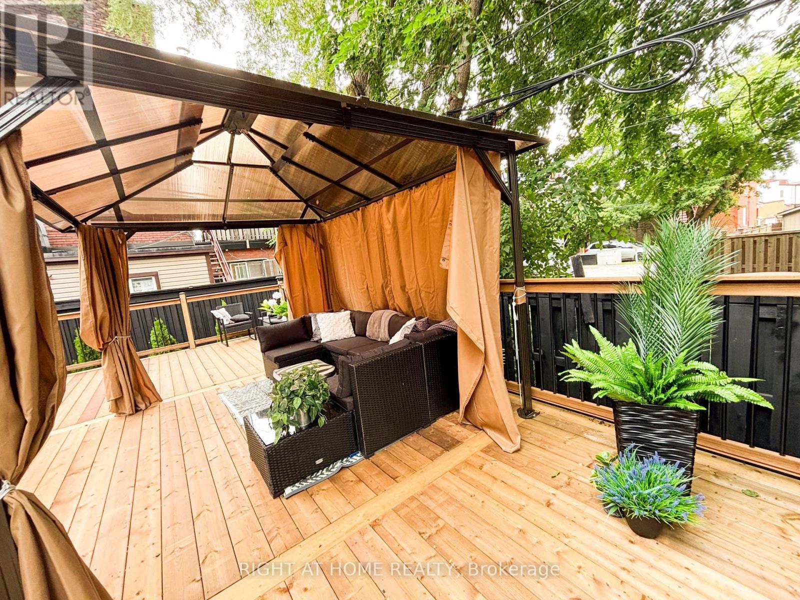 Upper - 11 Holton Avenue N, Hamilton, Ontario  L8L 6H3 - Photo 49 - X13631978