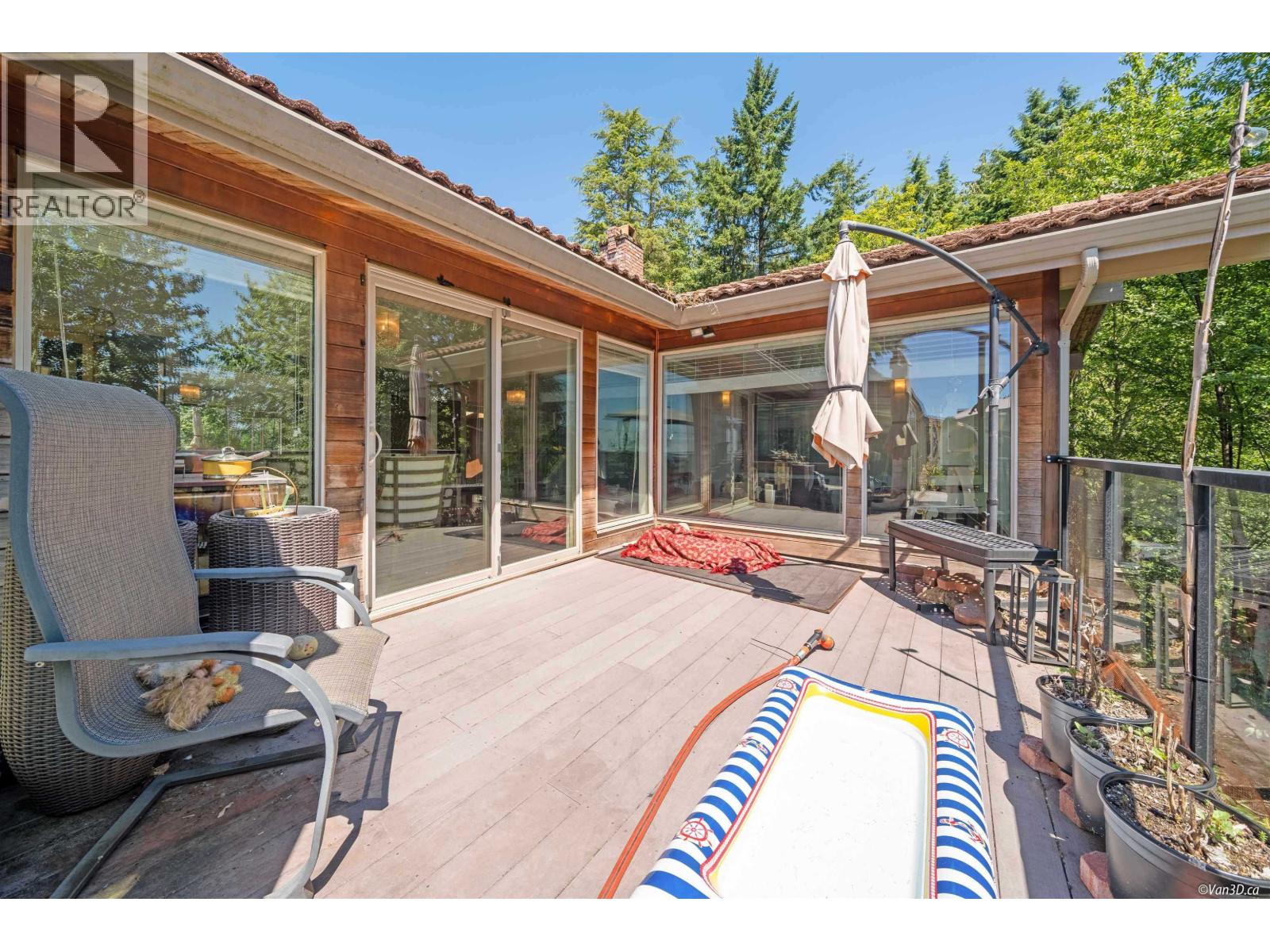 1448 Sandhurst Place, West Vancouver, British Columbia  V7S 2P3 - Photo 15 - R3135425