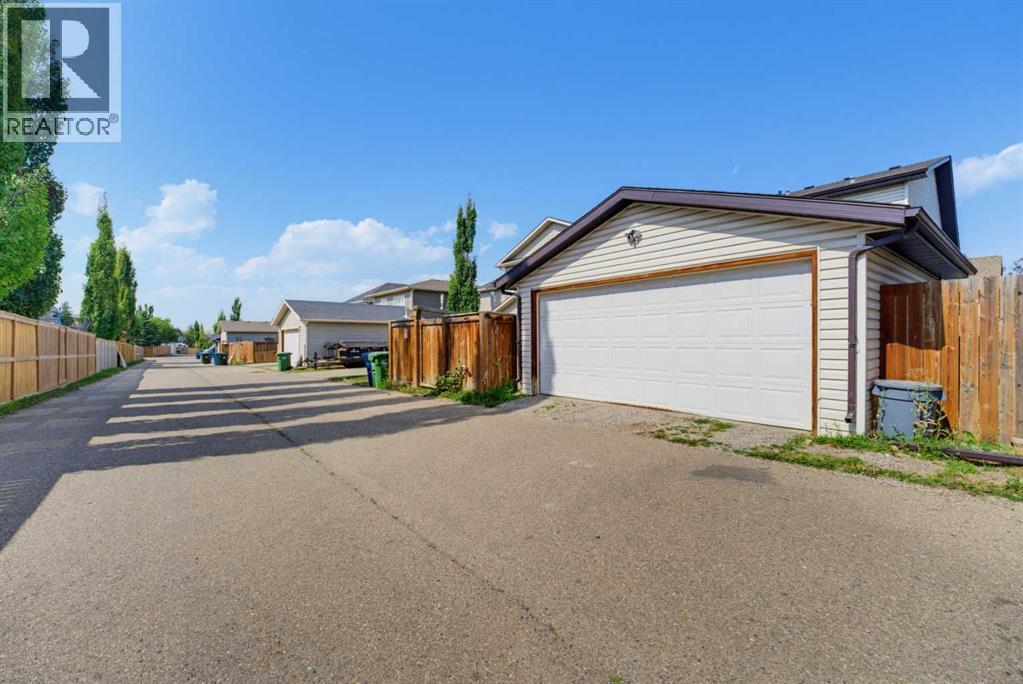 917 Prairie Springs Drive SW, Airdrie, Alberta  T4B 0E9 - Photo 50 - A2340372