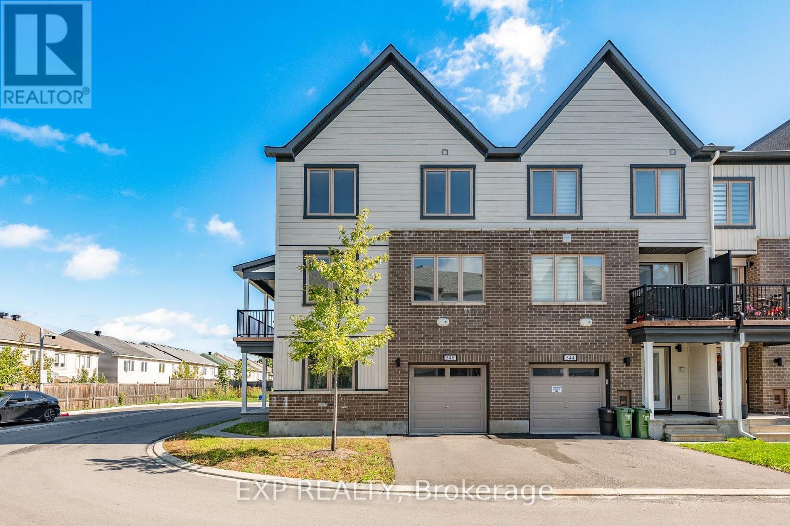 546 WOVEN PRIVATE, Ottawa, Ontario