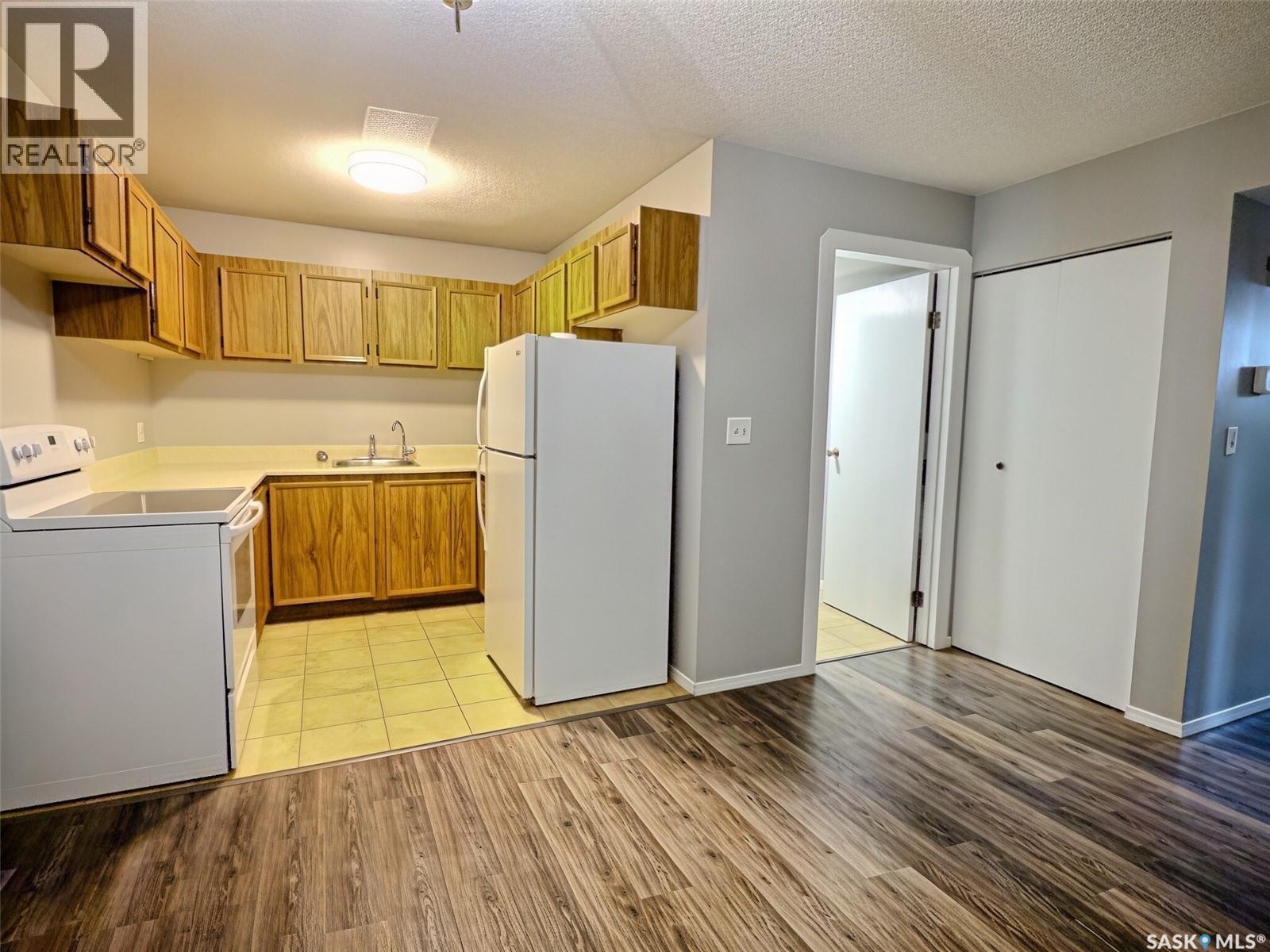 101 525 Dufferin Avenue, Estevan, Saskatchewan  S4A 2J1 - Photo 3 - SK047652