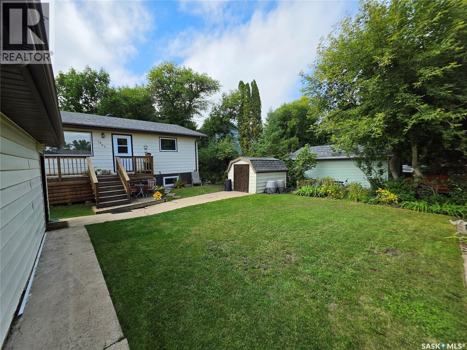 1255 Grand Avenue, Buena Vista, Saskatchewan  S2V 1A4 - Photo 2 - SK047571