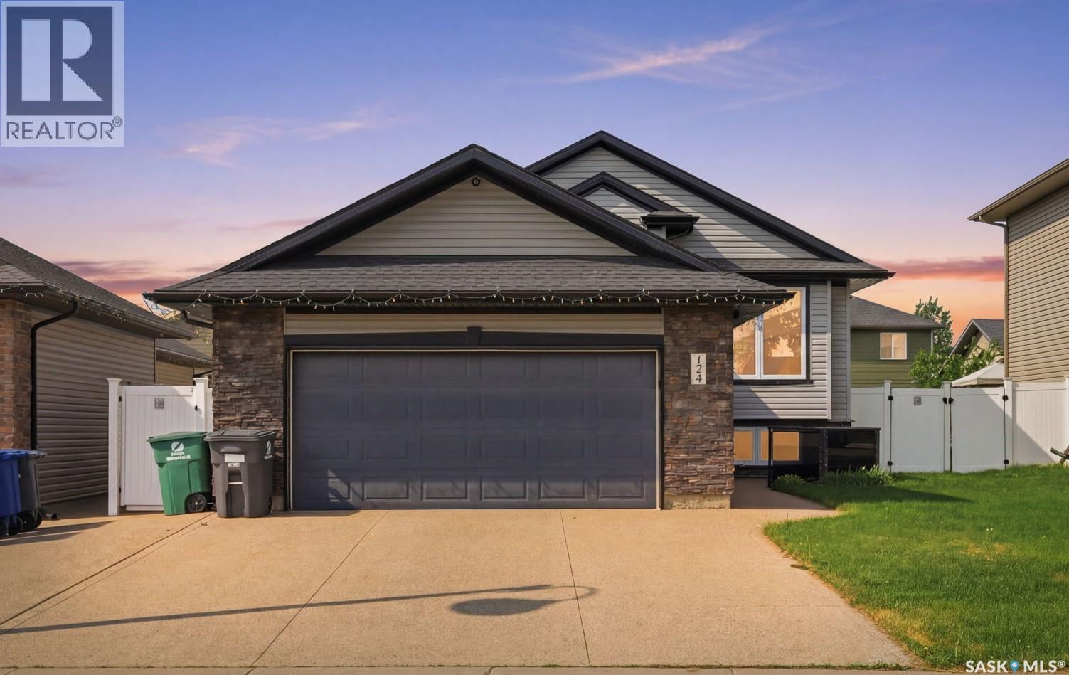 174 Whalley Crescent, Saskatoon, Saskatchewan  S7T 0H8 - Photo 4 - SK047634