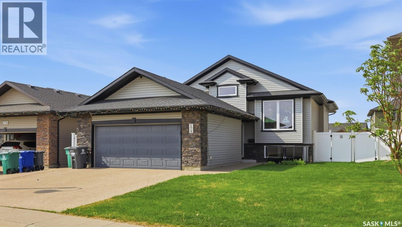 174 Whalley Crescent, Saskatoon, Saskatchewan  S7T 0H8 - Photo 5 - SK047634