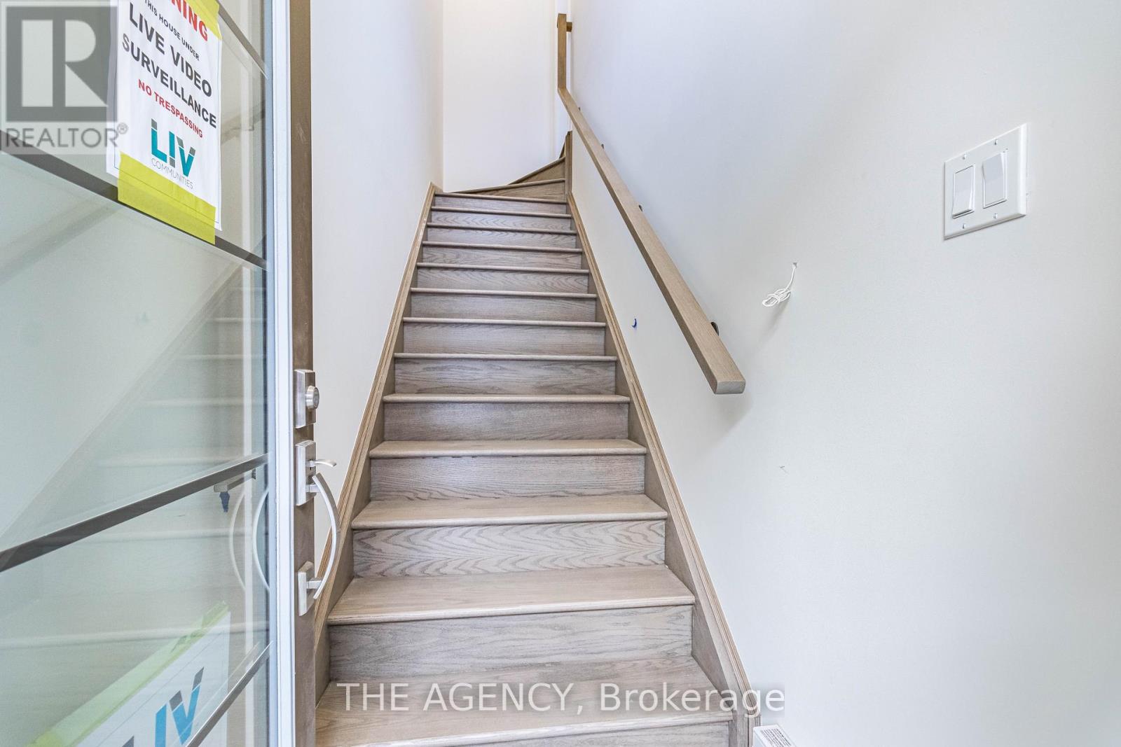 24 - 45 Fieldridge Crescent, Brampton, Ontario  L6R 4G6 - Photo 4 - W13749454