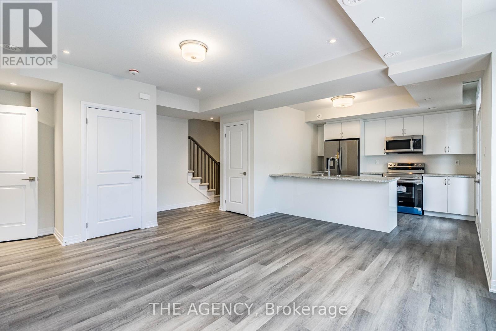 24 - 45 Fieldridge Crescent, Brampton, Ontario  L6R 4G6 - Photo 8 - W13749454