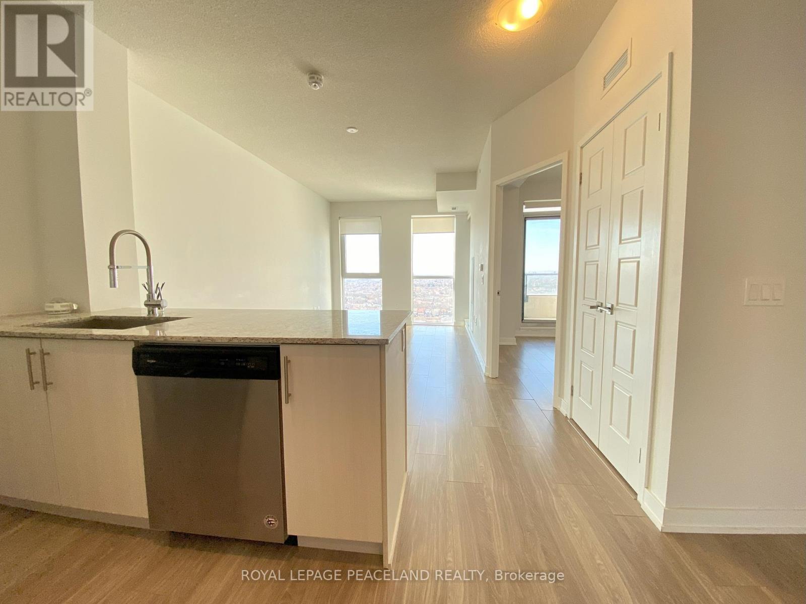 1901 - 4085 Parkside Village Drive, Mississauga, Ontario  L5B 0K9 - Photo 16 - W13749472