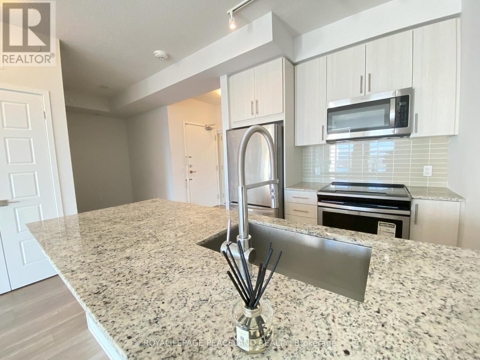 1901 - 4085 Parkside Village Drive, Mississauga, Ontario  L5B 0K9 - Photo 20 - W13749472