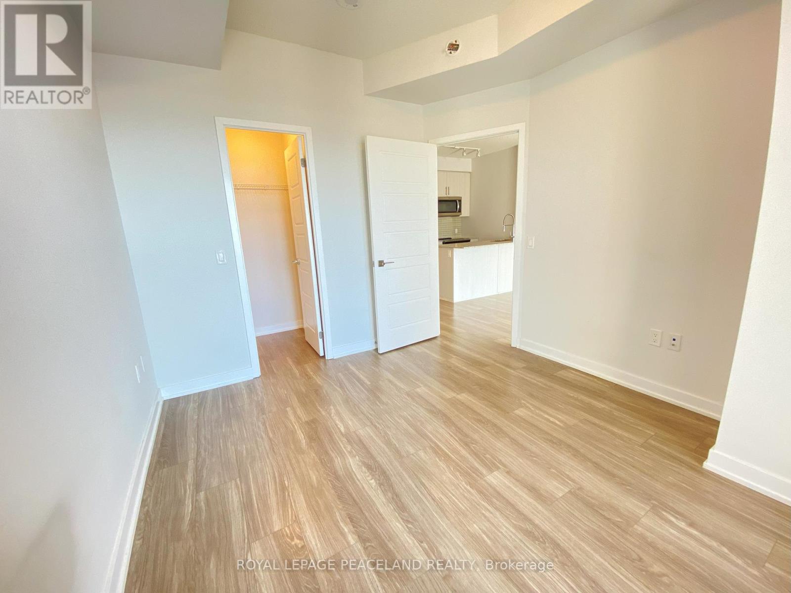 1901 - 4085 Parkside Village Drive, Mississauga, Ontario  L5B 0K9 - Photo 32 - W13749472
