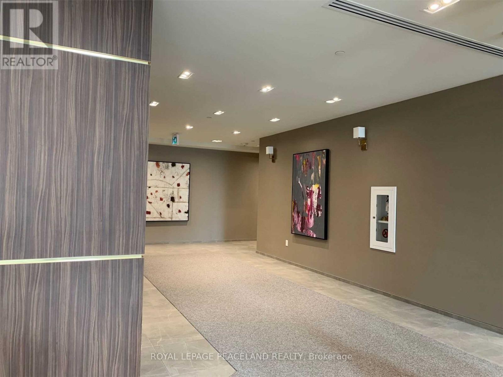 1901 - 4085 Parkside Village Drive, Mississauga, Ontario  L5B 0K9 - Photo 4 - W13749472