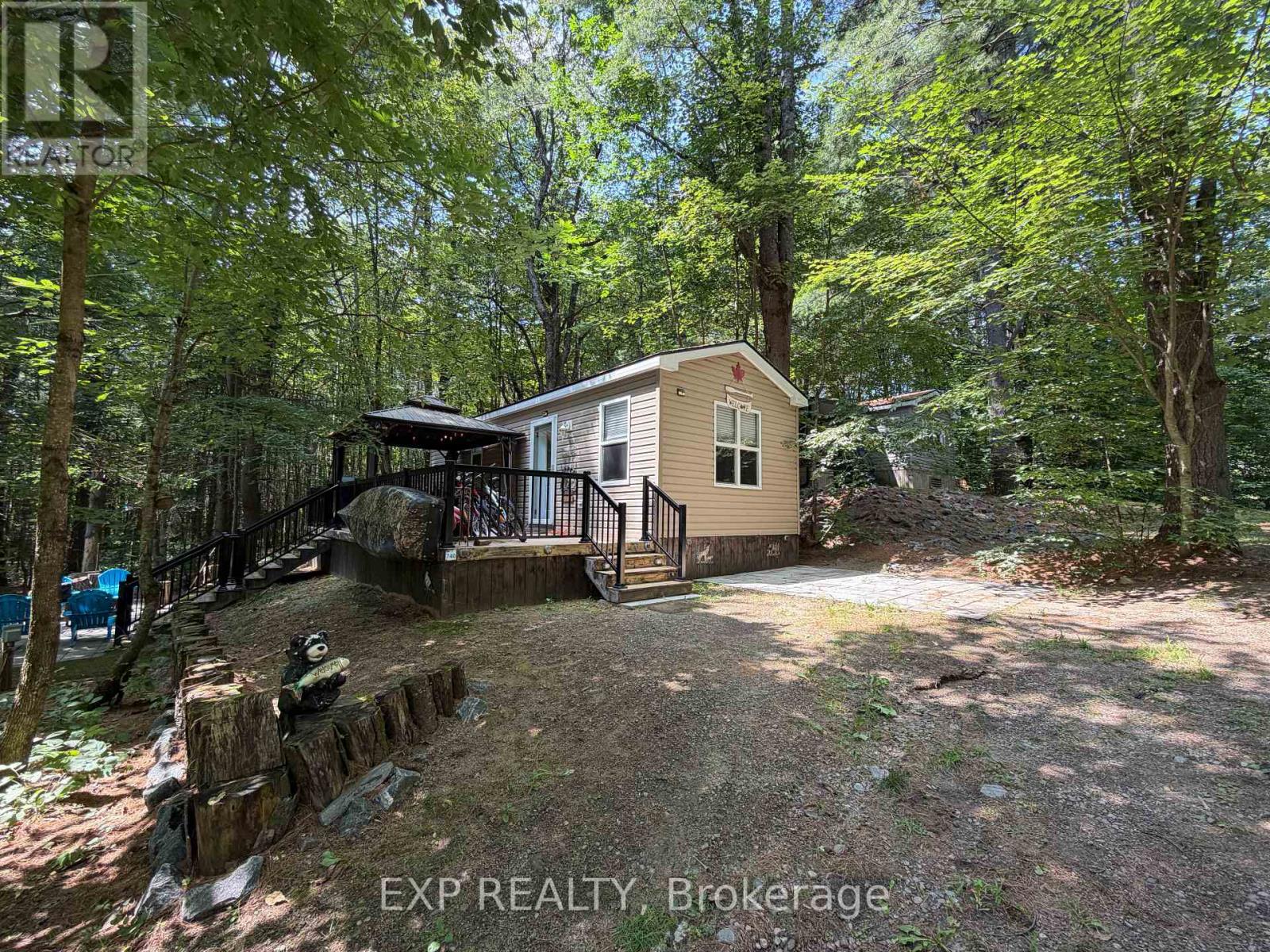 740 POPLAR CRES - 1047 BONNIE LAKE CAMP ROAD, Bracebridge, Ontario