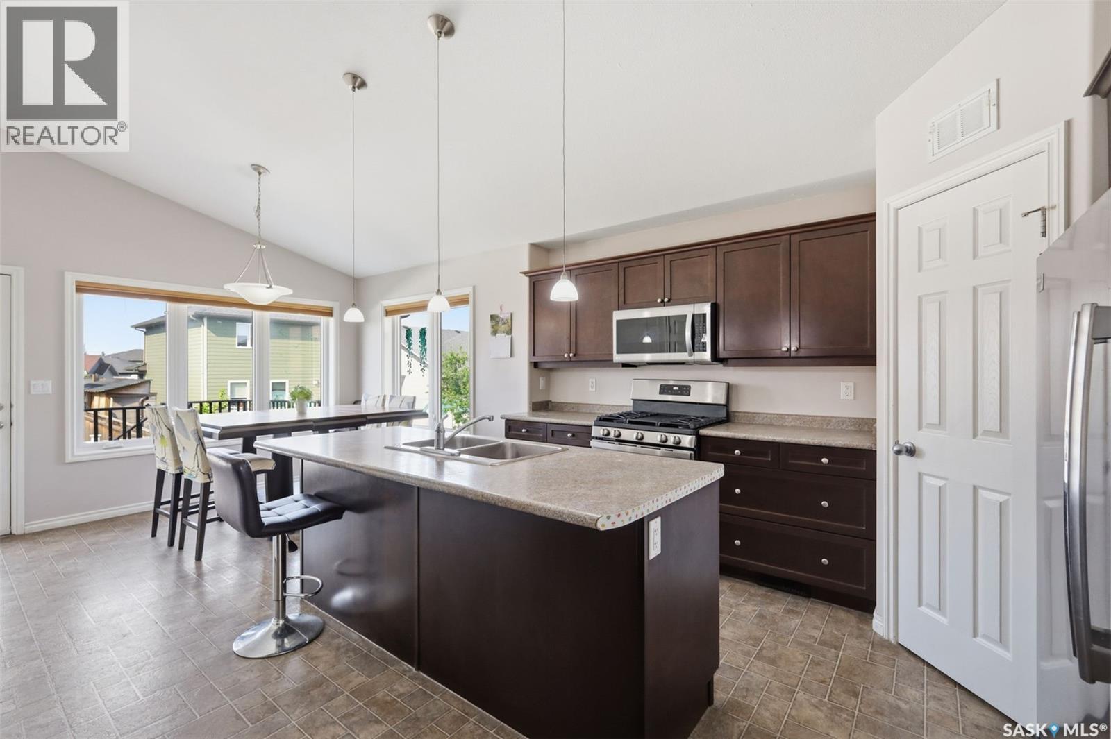 174 Whalley Crescent, Saskatoon, Saskatchewan  S7T 0H8 - Photo 9 - SK047634