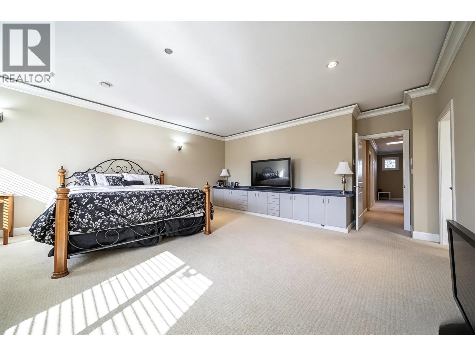 238 Hume Street, New Westminster, British Columbia  V3M 5N5 - Photo 4 - R3161753