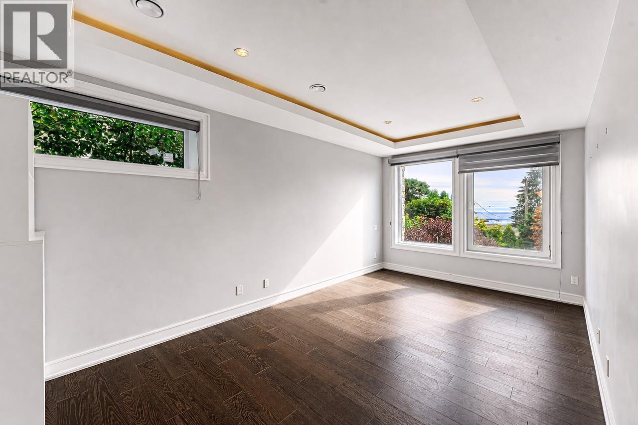 4816 Skyline Drive, North Vancouver, British Columbia  V7R 3J3 - Photo 31 - R3160197