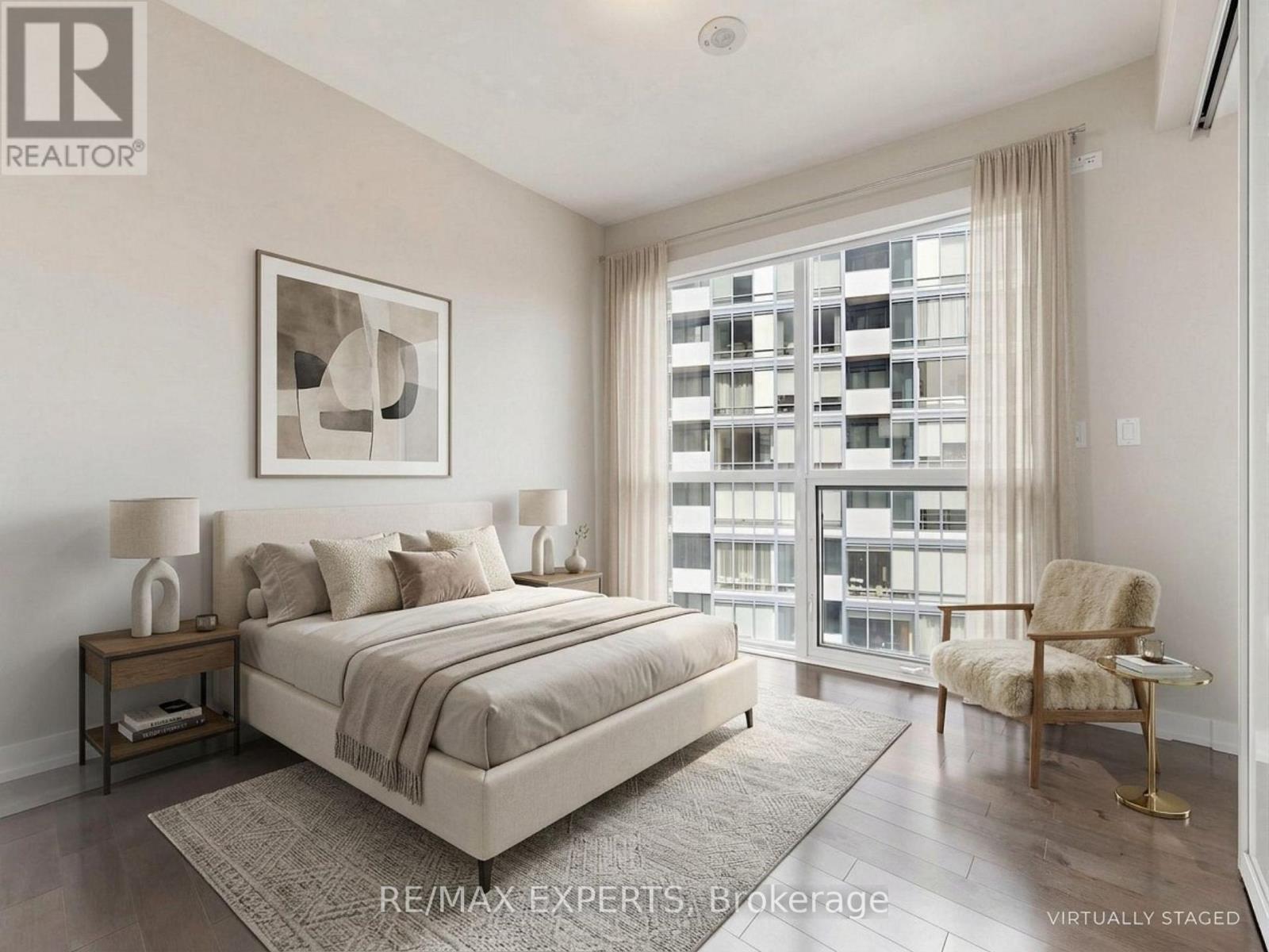2305 - 1 The Esplanade Drive, Toronto, Ontario M5E 0A8 - Photo 9 - C13738256