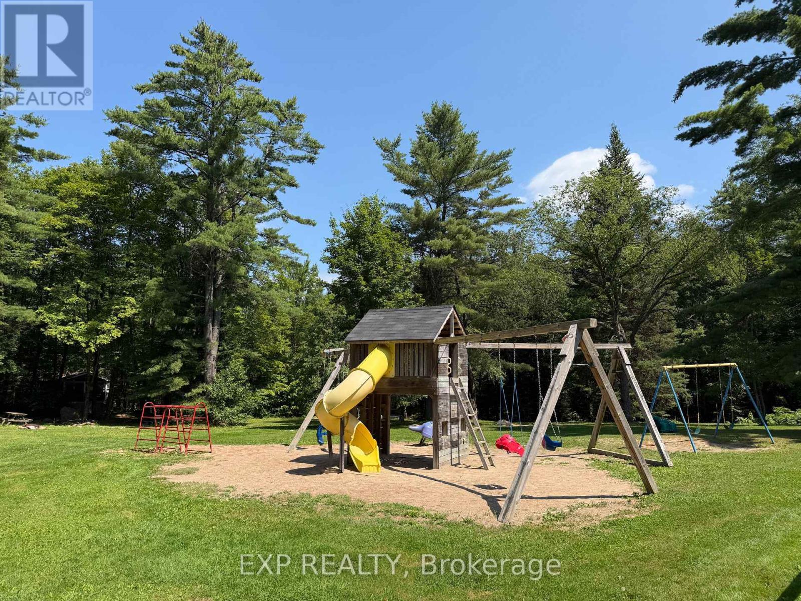 740 Poplar Cres - 1047 Bonnie Lake Camp Road, Bracebridge, Ontario  P1L 1W9 - Photo 15 - X13749470