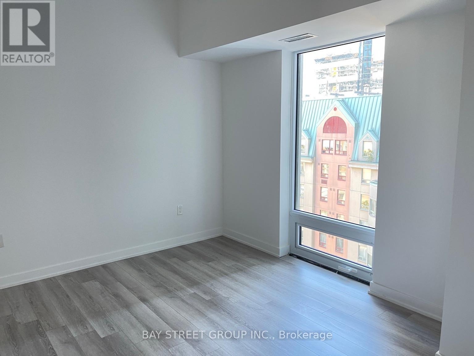 1116 - 121 St Patrick Street, Toronto, Ontario  M5T 3C1 - Photo 7 - C13749492