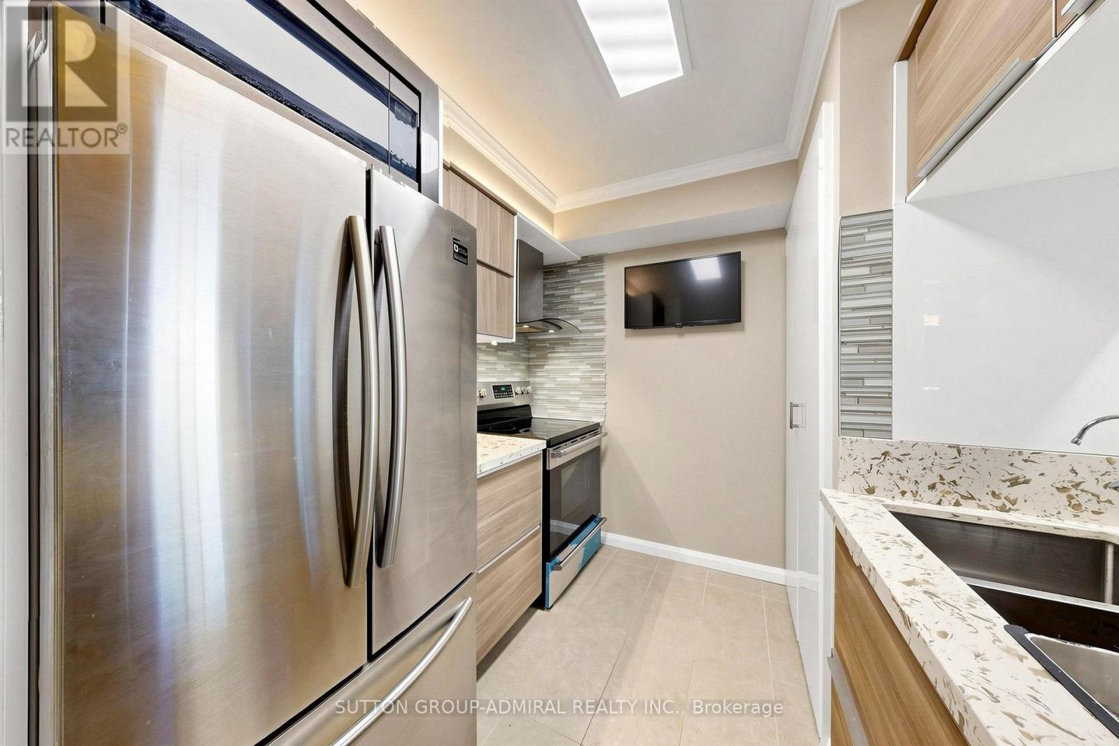 435 - 650 Lawrence Avenue W, Toronto, Ontario  M6A 3E8 - Photo 17 - C13749516