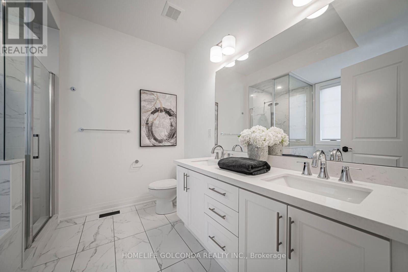 2 Silvermills Lane, Markham, Ontario  L6C 3L5 - Photo 21 - N13625030
