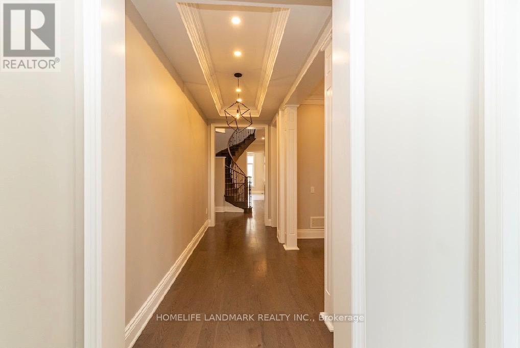 15 Little Celeste Court, Vaughan, Ontario  L6A 4Z7 - Photo 2 - N13749482