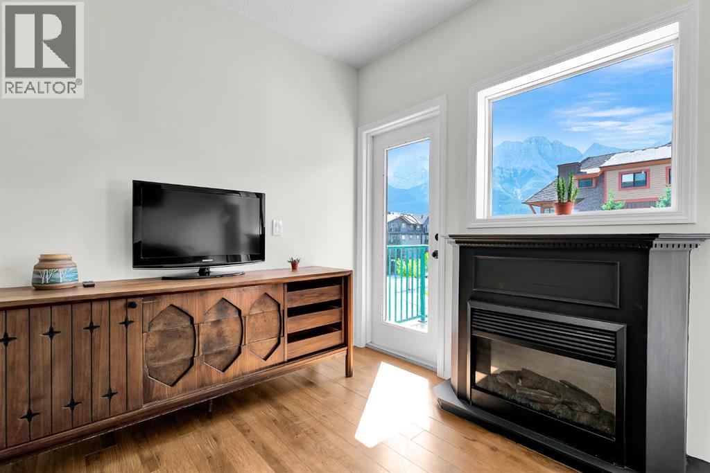 201, 176 Kananaskis Way, Canmore, Alberta  T1W 3E4 - Photo 4 - A2343110
