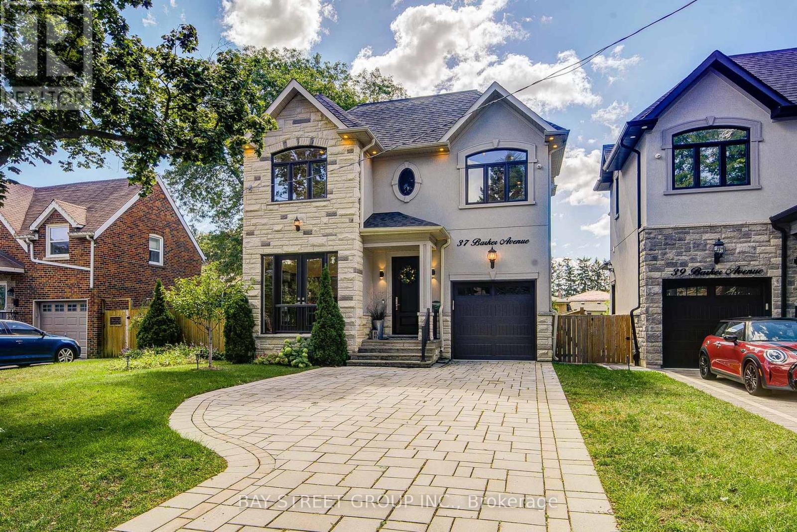 37 BARKER AVENUE, Toronto, Ontario