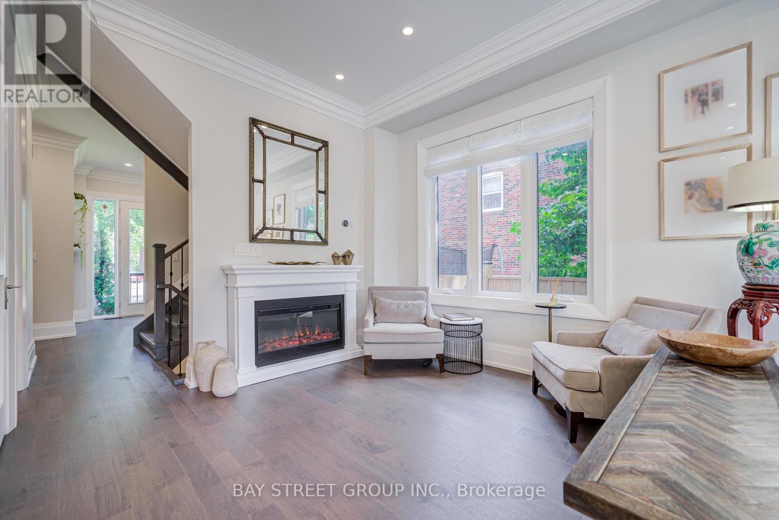 37 Barker Avenue, Toronto, Ontario  M9V 1E6 - Photo 7 - W13749522