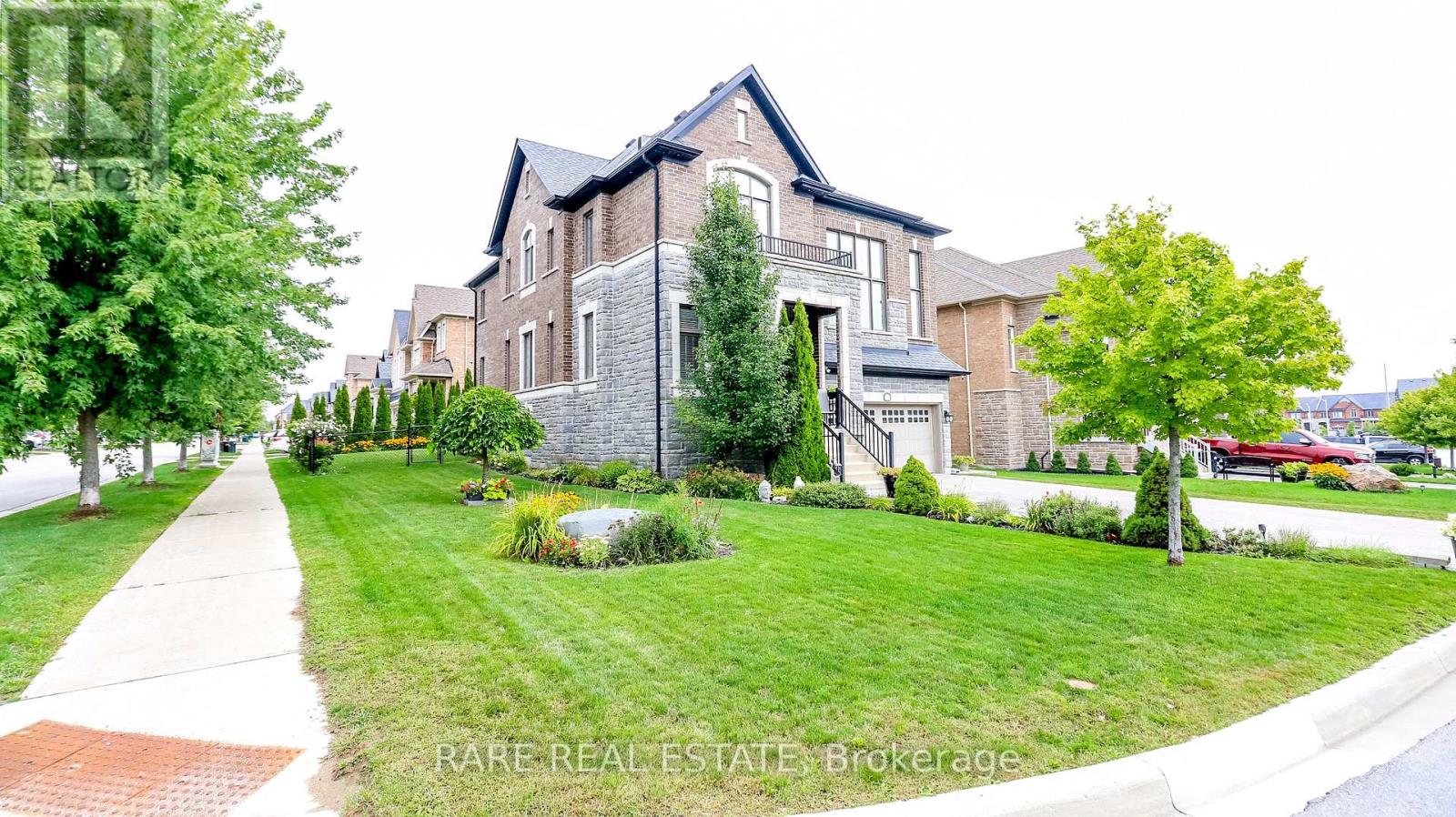 1350 Lawson Street, Innisfil, Ontario  L9S 0K8 - Photo 2 - N13749526