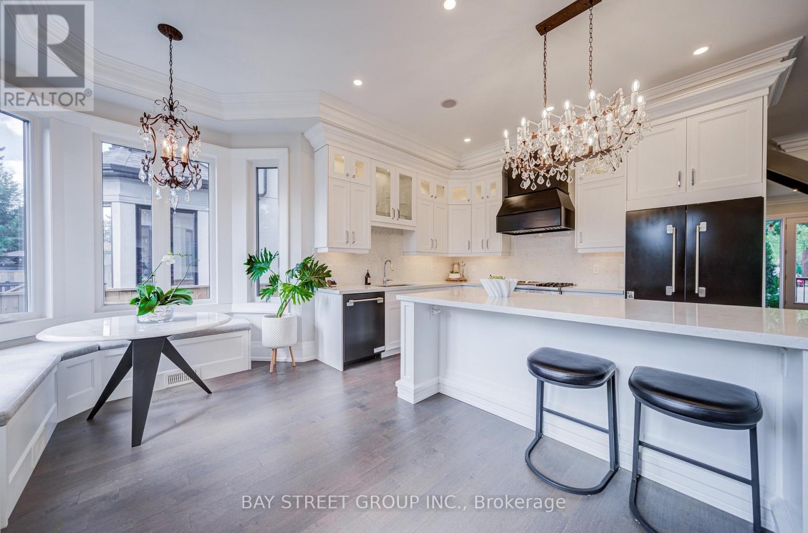 37 Barker Avenue, Toronto, Ontario  M9V 1E6 - Photo 19 - W13749522