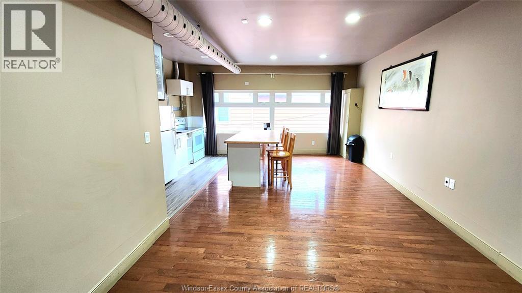 286 Ouellette Avenue, Windsor, Ontario  N9A 1A5 - Photo 9 - 26021525