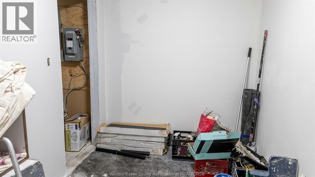 286 Ouellette Avenue, Windsor, Ontario  N9A 1A5 - Photo 8 - 26021525
