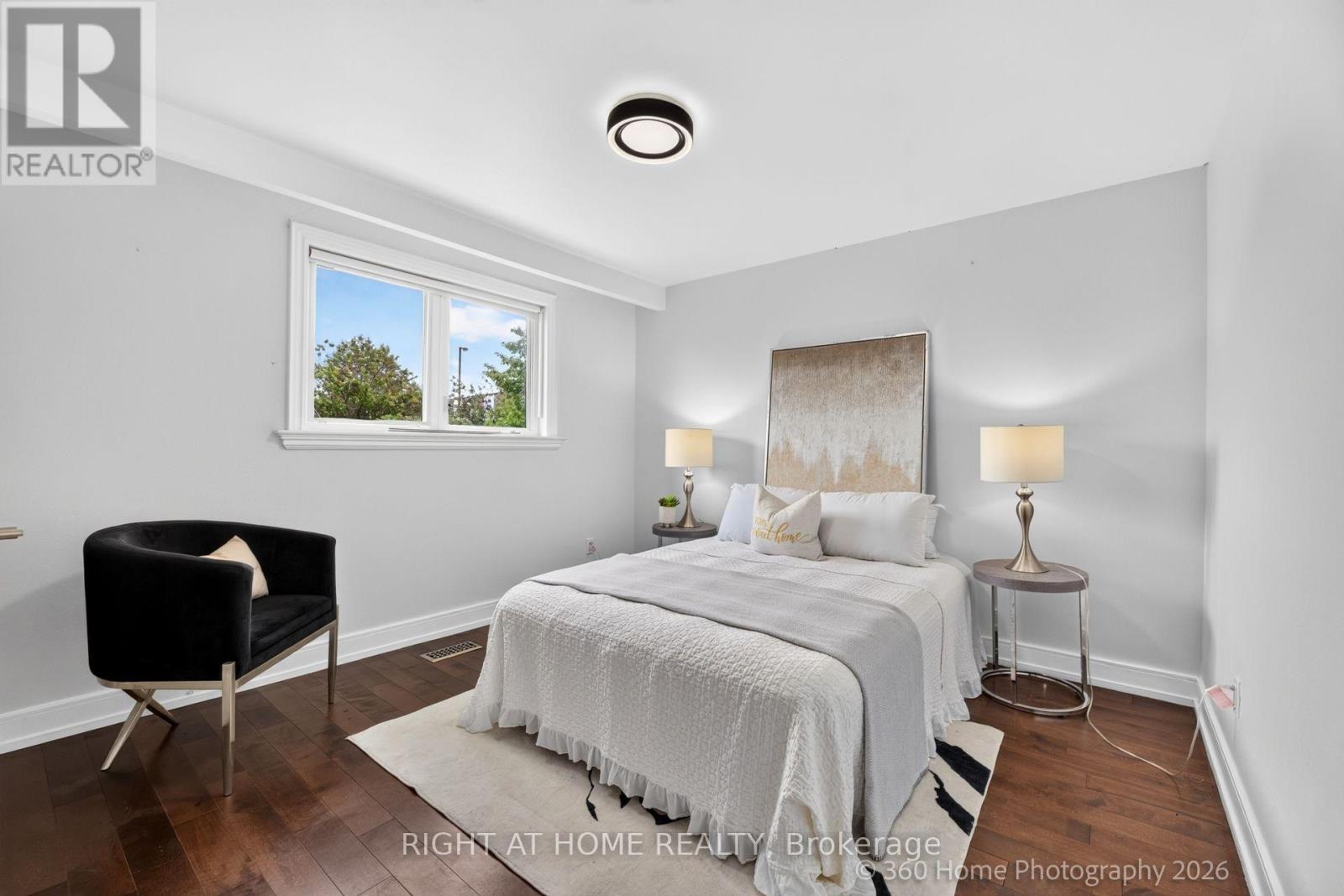 35 Wheelwright Crescent N, Toronto, Ontario  M3N 1V2 - Photo 16 - W13749532