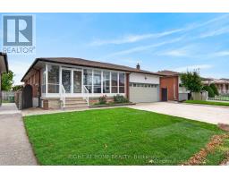 35 WHEELWRIGHT CRESCENT N, Toronto, Ontario