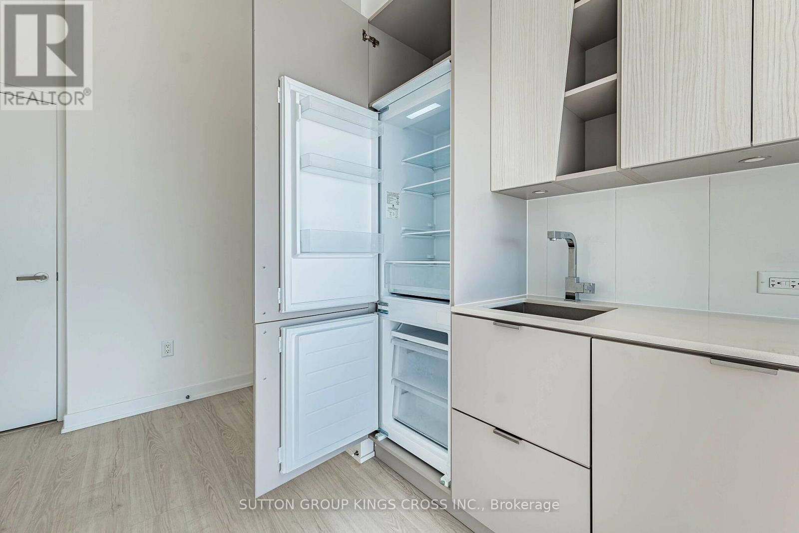 2504 - 3883 Quartz Road, Mississauga, Ontario  L5B 0M4 - Photo 20 - W13631572