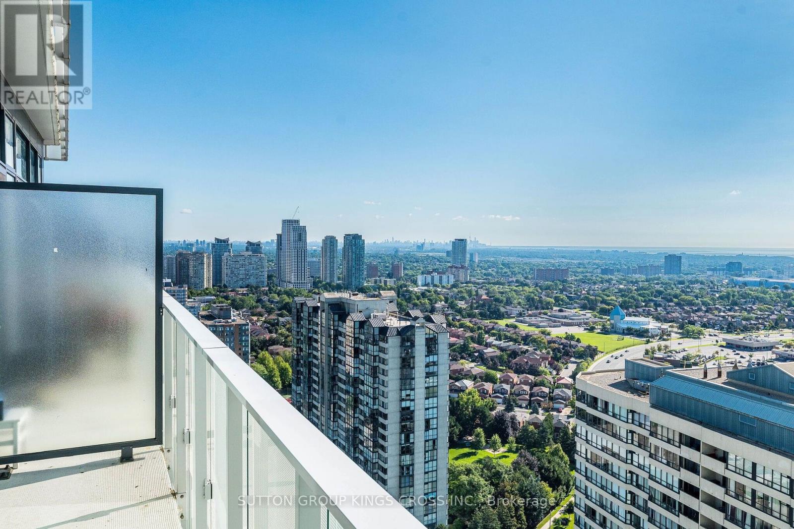 2504 - 3883 Quartz Road, Mississauga, Ontario  L5B 0M4 - Photo 32 - W13631572