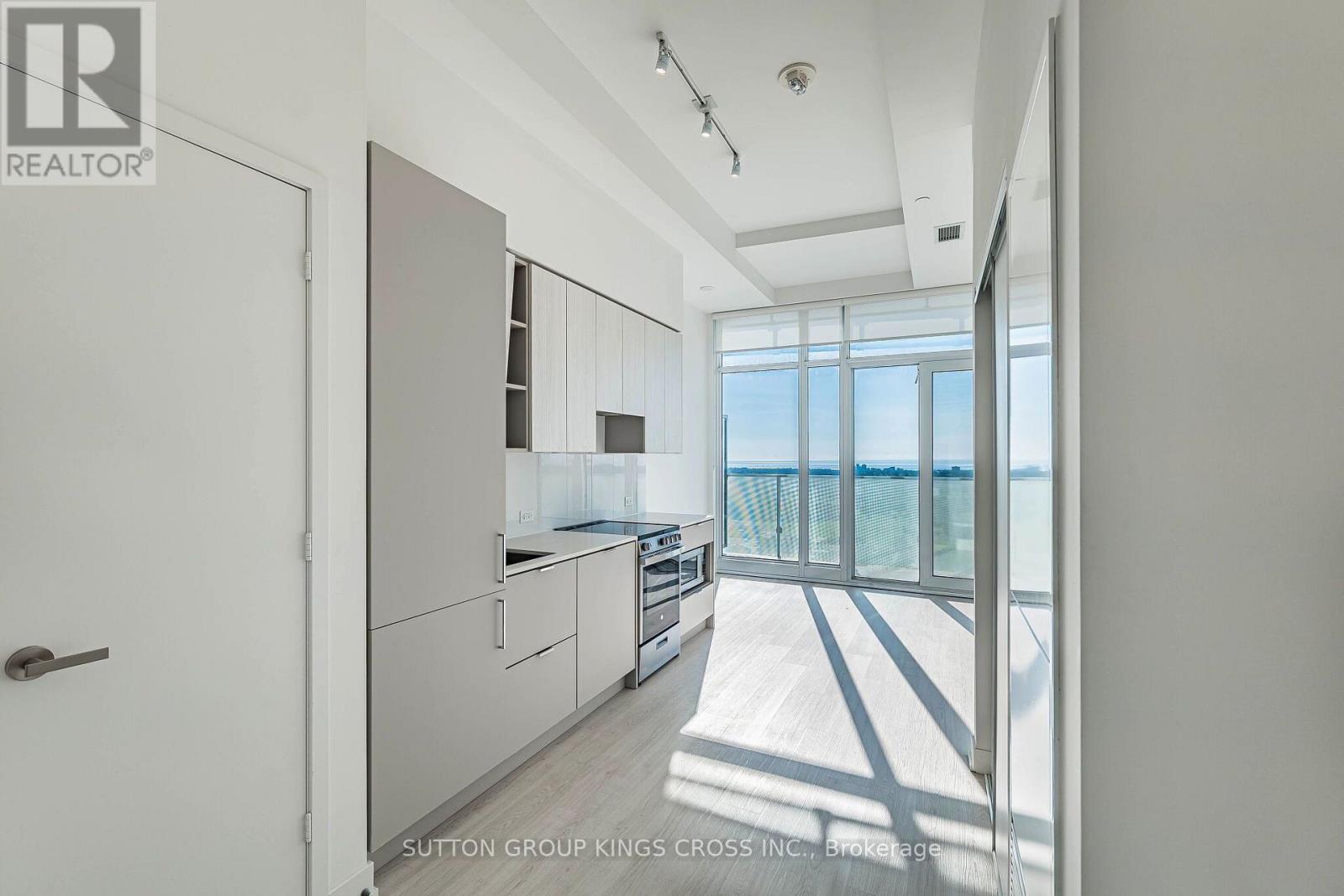 2504 - 3883 Quartz Road, Mississauga, Ontario  L5B 0M4 - Photo 7 - W13631572
