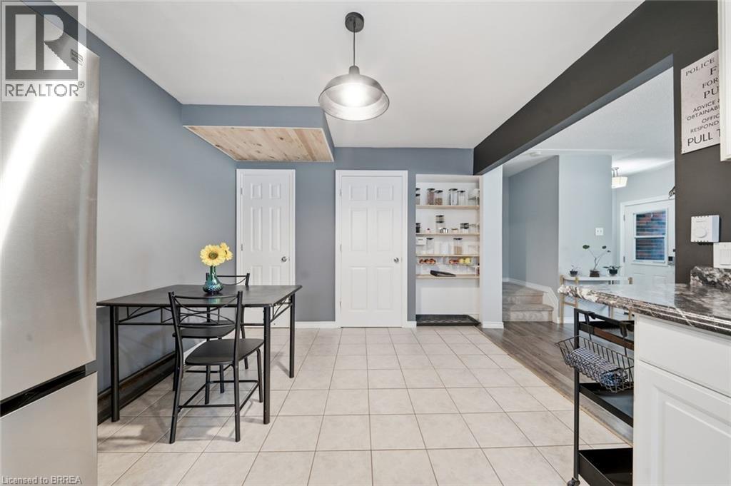 63 Metcalfe Crescent Unit# C, Brantford, Ontario  N3R 2L7 - Photo 15 - 40860824