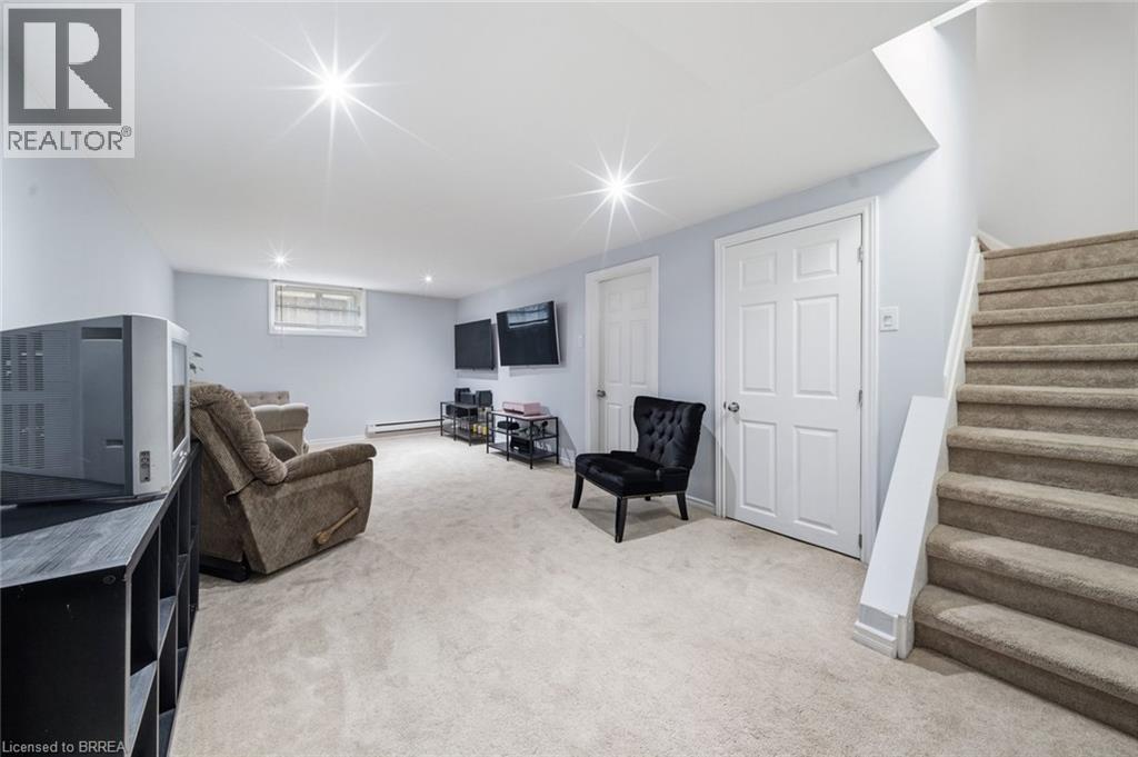 63 Metcalfe Crescent Unit# C, Brantford, Ontario  N3R 2L7 - Photo 22 - 40860824